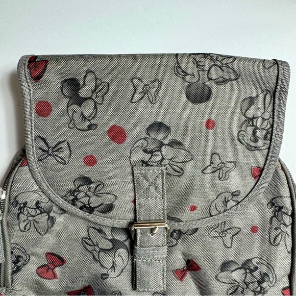 NWT. Disney Minnie Mouse Gray AOP Backpack
Adjustable Shoulder Straps, main image 7